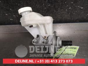 Gebruikte Hoofdremcilinder Mitsubishi Space Star (A0) 1.0 12V Prijs € 35,00 Margeregeling aangeboden door V.Deijne Jap.Auto-onderdelen BV