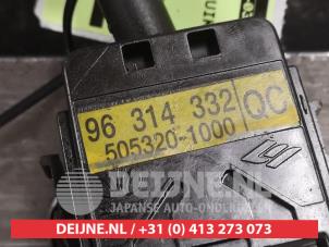 Daewoo Matiz Licht Schakelaar O472255 foto 4