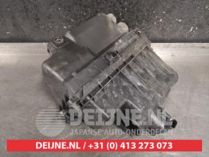 Gebruikte Luchtfilterhuis Mitsubishi Space Star (A0) 1.0 12V Prijs € 75,00 Margeregeling aangeboden door V.Deijne Jap.Auto-onderdelen BV