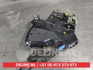 Lexus RX Door lock mechanism 4-door, front left O472471 photo 2