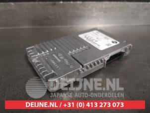 Hyundai Kona Draadloze oplader O472567 foto 2