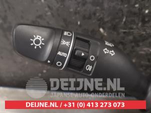 Hyundai Kona Combischakelaar Stuurkolom O472573 foto 2