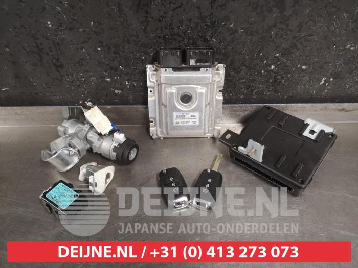 Kia Picanto Kontaktslot+Sleutel O472668
