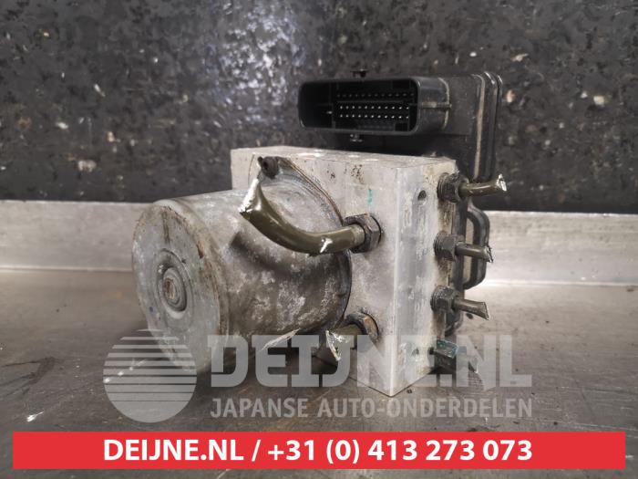 Kia Carnival ABS Pomp O473125