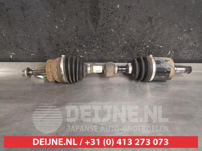 Kia Sorento Aandrijfas links-voor O473503