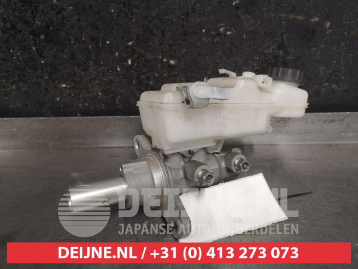 Toyota Auris Hoofdremcilinder O473709