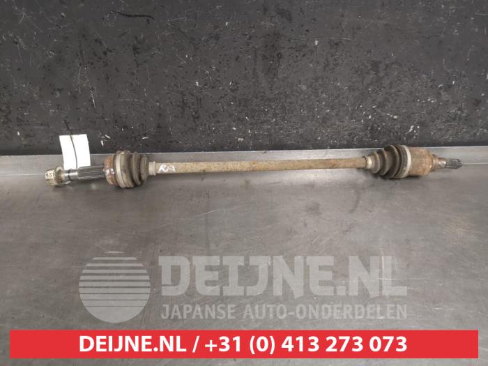 Gebruikte Aandrijfas rechts-achter Nissan Murano (Z51) 2.5 dCi 16V 4x4 Prijs € 100,00 Margeregeling aangeboden door V.Deijne Jap.Auto-onderdelen BV