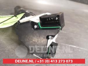 Nissan Navara Wiper switch O474198 photo 2