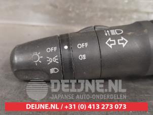 Nissan Almera Tino Light switch O474381 photo 2