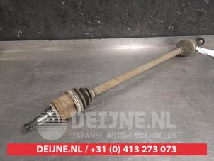 Toyota Rav-4 Aandrijfas rechts-achter O474540 foto 3