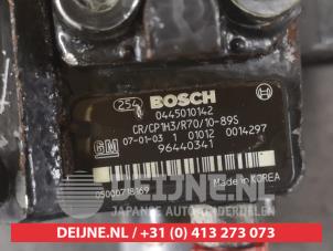 Chevrolet Captiva Brandstofpomp Mechanisch O474609 foto 3
