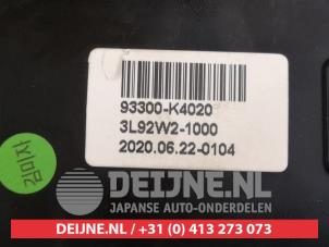 Hyundai Kona PDC switch O474885 photo 3