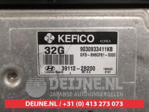 Hyundai I30 Engine management computer O475082 photo 2