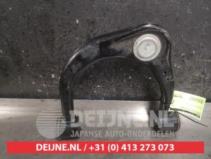 Toyota Hilux Querlenker oben rechts vorne O475194 foto 2