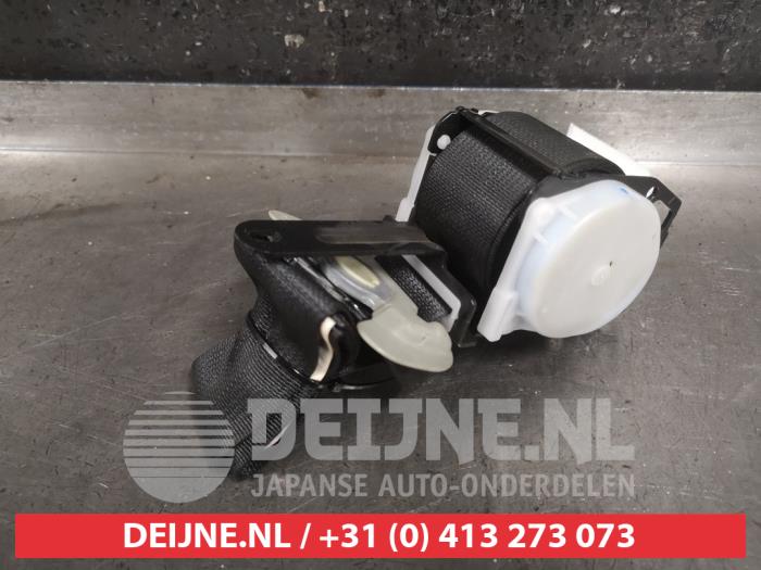 Toyota Landcruiser Sicherheitsgurt links hinten O475601