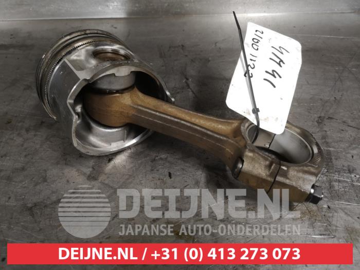 Gebruikte Zuiger Mitsubishi Pajero Hardtop (V6/7) 3.2 DI-D 16V Prijs € 75,00 Margeregeling aangeboden door V.Deijne Jap.Auto-onderdelen BV