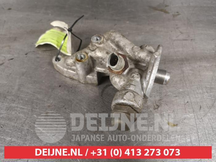 Mitsubishi Pajero Oil filter housing O476584