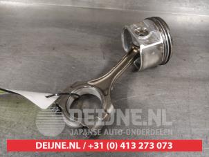 Toyota Avensis Kolben O476660 foto 2
