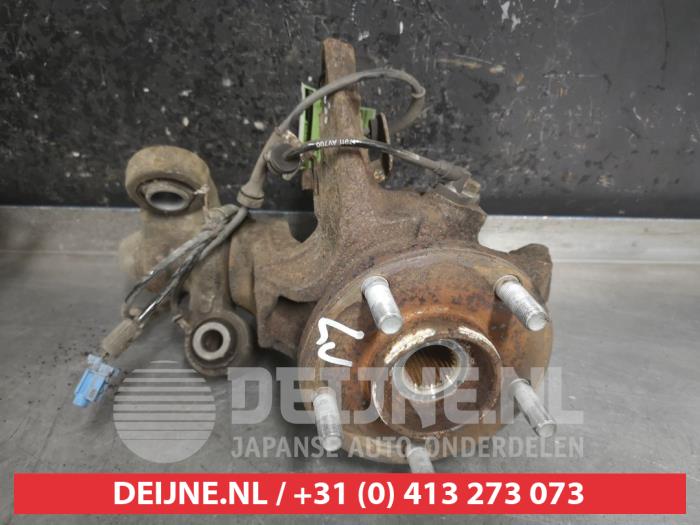 Nissan Primera Knuckle, front left O476864