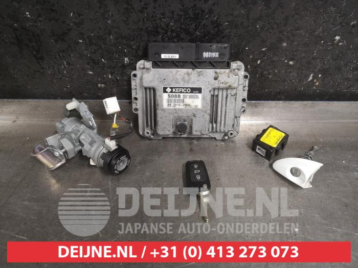 Hyundai Veloster Set of cylinder locks (complete) O476982
