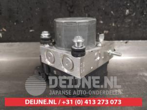 Nissan Qashqai ABS pump O477058 photo 2