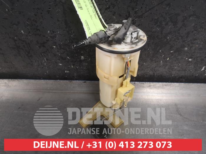 Gebruikte Tank element Pomp Toyota Celica (ZZT230/231) 1.8 16V VVTL-i TS Prijs € 50,00 Margeregeling aangeboden door V.Deijne Jap.Auto-onderdelen BV