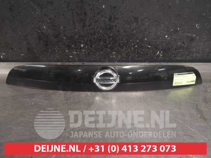 Nissan Juke Handgreep Achterklep O477195