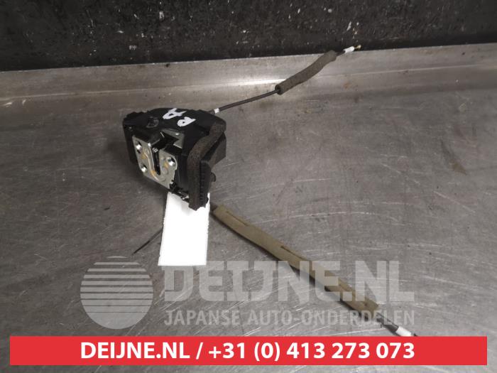 Nissan Juke Deurslot Mechaniek 4Deurs rechts-achter O477204