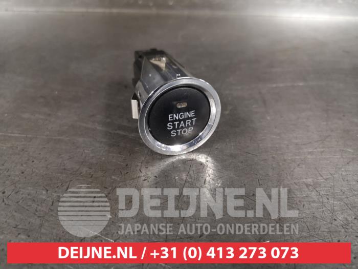 Toyota Corolla Verso Start/Stop schakelaar O477488