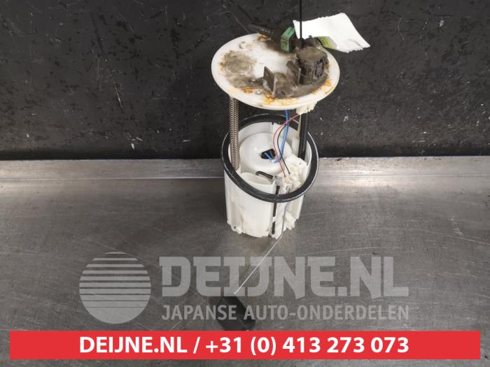 Gebruikte Tank element Pomp Mitsubishi ASX 1.6 MIVEC 16V Prijs € 50,00 Margeregeling aangeboden door V.Deijne Jap.Auto-onderdelen BV