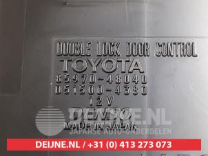 Toyota C-HR Central door locking module O477750 photo 2