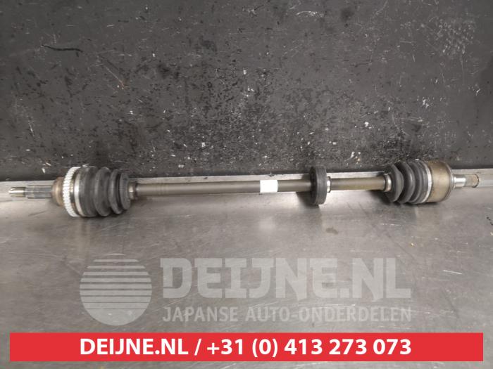 Hyundai Trajet Front drive shaft, right O477793