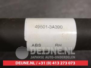 Hyundai Trajet Aandrijfas rechts-voor O477793 foto 4