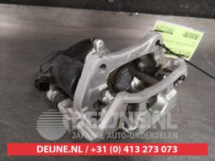Toyota C-HR Rear brake calliper, right O477899 photo 2