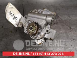 Gebruikte Oliepomp Toyota RAV4 (A2) 2.0 16V VVT-i 4x4 Prijs € 100,00 Margeregeling aangeboden door V.Deijne Jap.Auto-onderdelen BV
