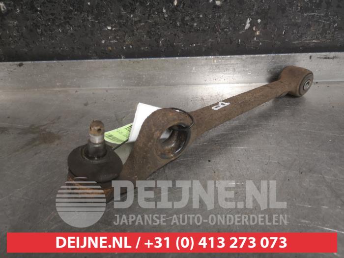 Daihatsu Young RV Querlenker unten rechts vorne O478085