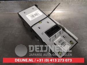 Kia Niro Combischakelaar ramen O478091 foto 2