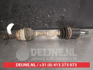 Gebruikte Steekas links-voor Mitsubishi Lancer Sportback (CX) 2.0 DI-D 16V Prijs € 50,00 Margeregeling aangeboden door V.Deijne Jap.Auto-onderdelen BV