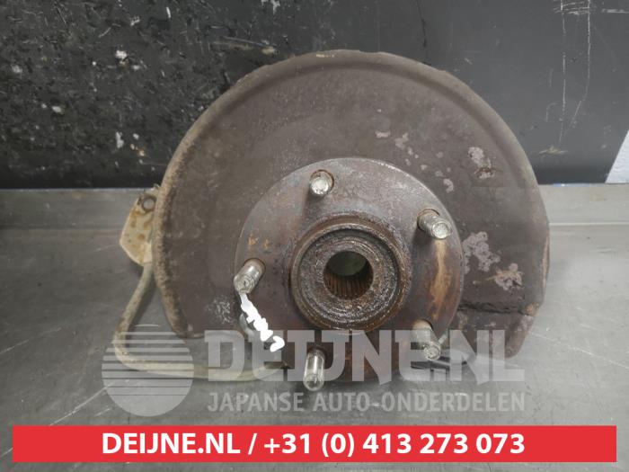 Mitsubishi Lancer Fusee links-voor O478193