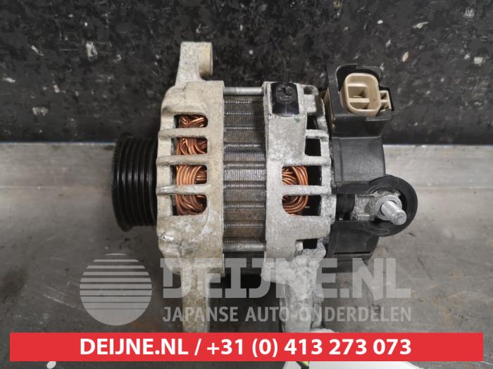 Gebruikte Dynamo Hyundai i20 1.2i 16V Prijs € 30,00 Margeregeling aangeboden door V.Deijne Jap.Auto-onderdelen BV