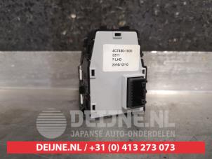 Kia Niro Mirror switch O478681 photo 2