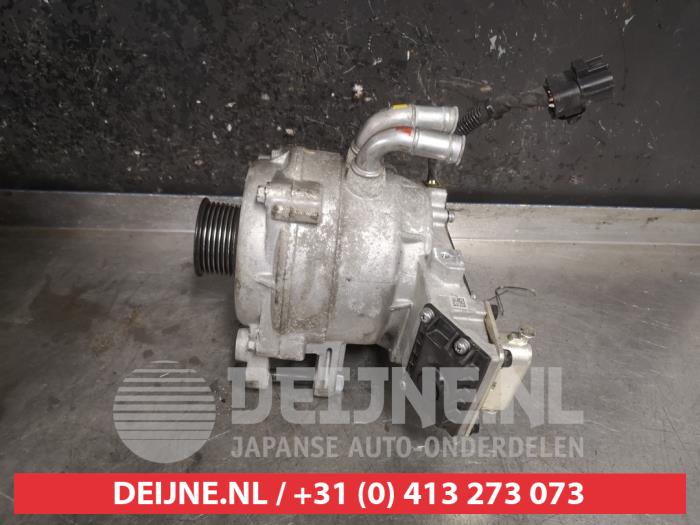 Gebruikte Alternator Kia Niro I (DE) 1.6 GDI Hybrid Prijs € 125,00 Margeregeling aangeboden door V.Deijne Jap.Auto-onderdelen BV