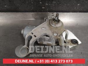 Gebruikte Ruitenwissermotor voor Kia Carens IV (RP) 1.7 CRDi 16V Prijs € 30,00 Margeregeling aangeboden door V.Deijne Jap.Auto-onderdelen BV