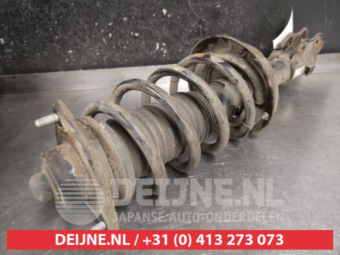 Kia Carens Front shock absorber rod, right O479044