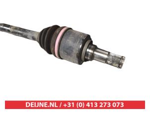Mazda 3 Aandrijfas links-voor O479059 foto 3