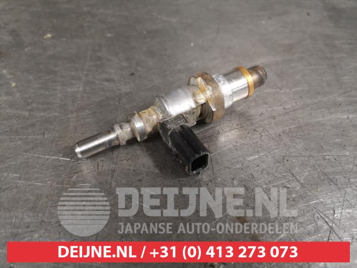 Gebruikte Injector adblue Nissan Juke (F15) 1.5 dCi Prijs € 100,00 Margeregeling aangeboden door V.Deijne Jap.Auto-onderdelen BV