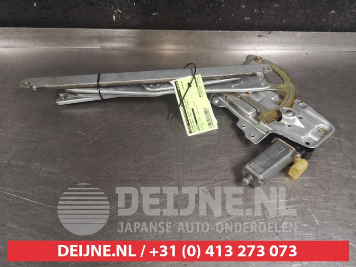 Toyota Yaris Ruitmechaniek 4Deurs links-voor O479423