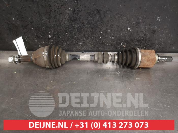 Nissan Juke Front drive shaft, left O479463