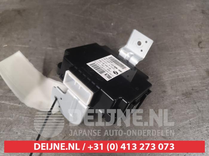 Hyundai I10 DC/CD converter O479500
