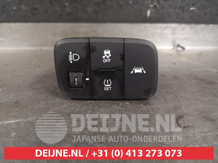 Hyundai I10 ASR switch O479503